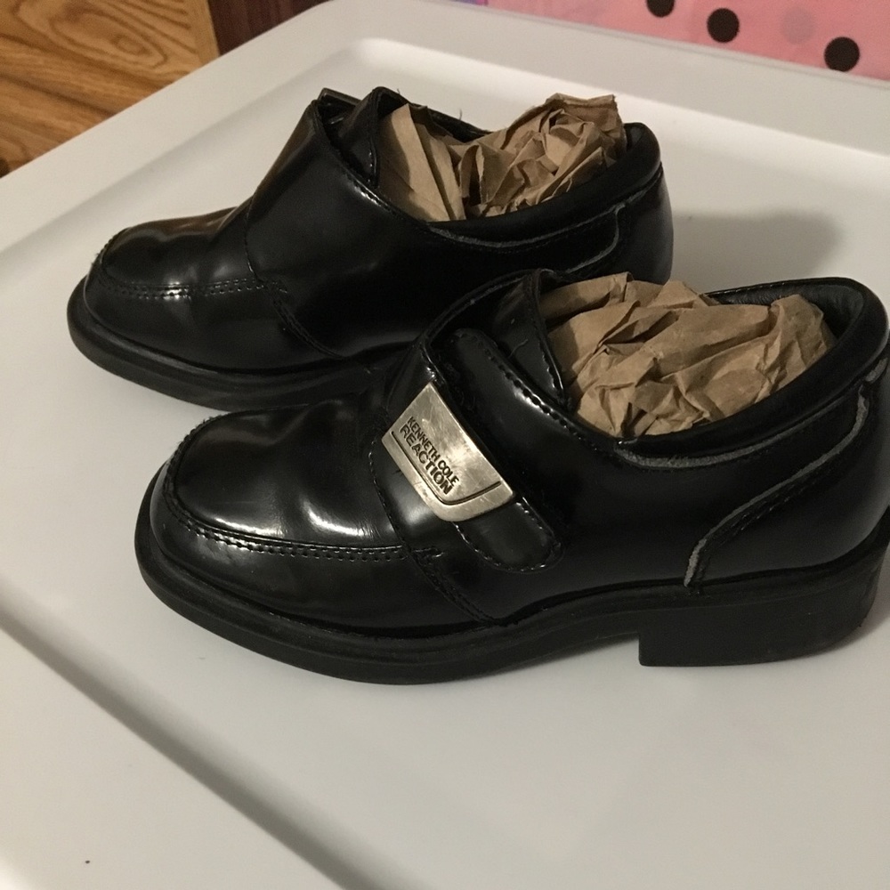 👶🏻👞Kenneth Cole boys dress shoes! 👞👶🏻